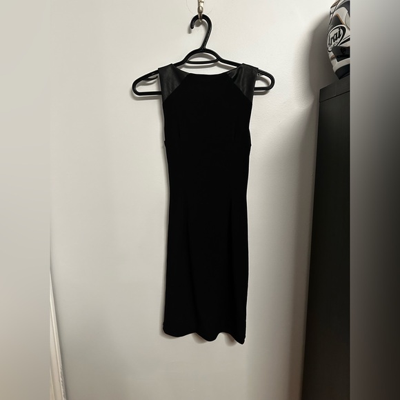 BNWT Guess Aiden Dress Black - Picture 5 of 7